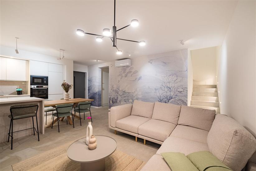 Apartment A2, for 6 persons