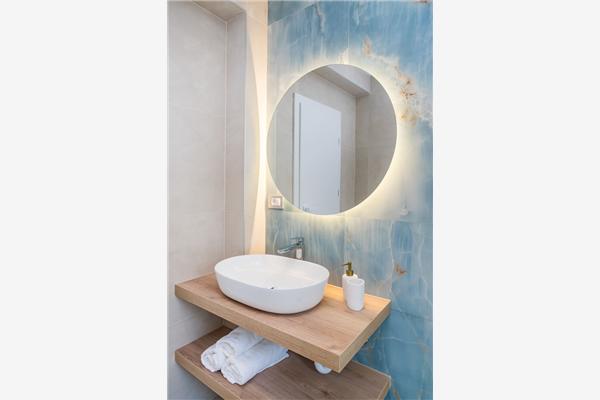 Apartment A2, for 6 persons