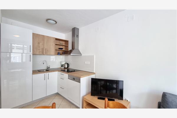Apartment A2, for 5 persons