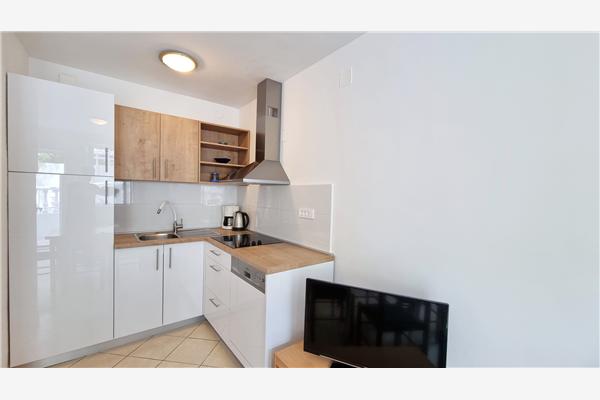 Apartment A2, for 5 persons