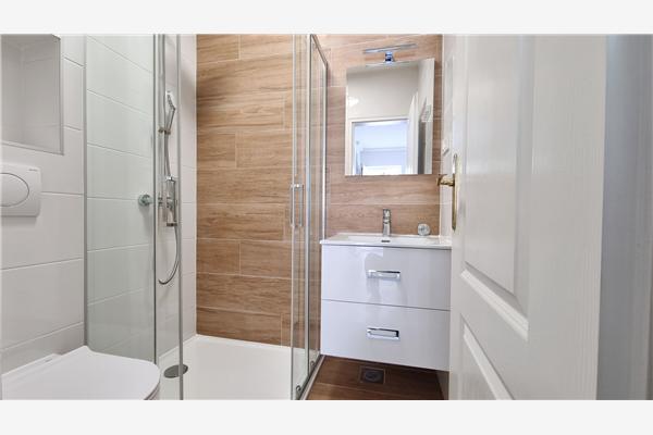 Apartment A2, for 5 persons