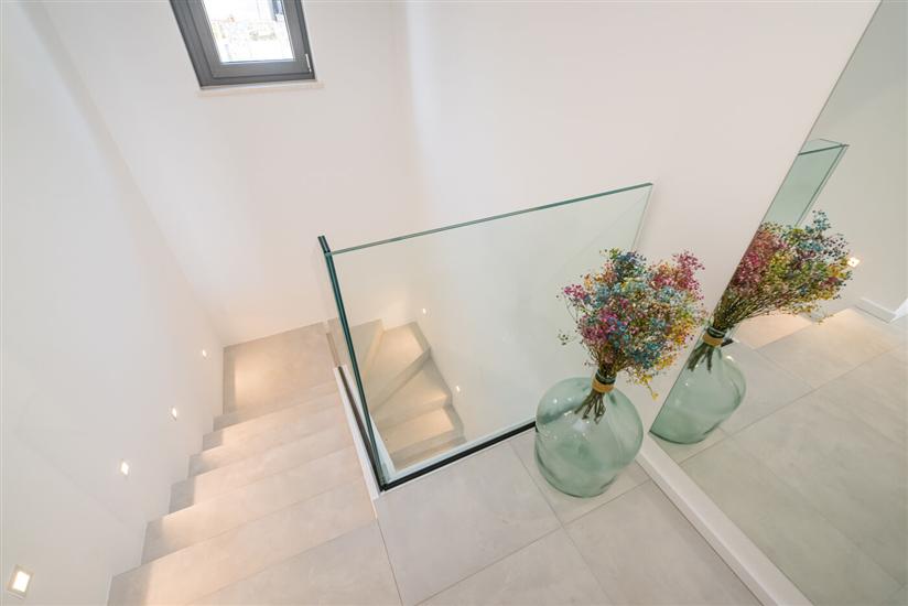 Apartment A2, for 6 persons