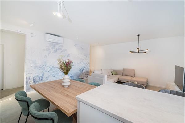 Apartment A2, for 6 persons