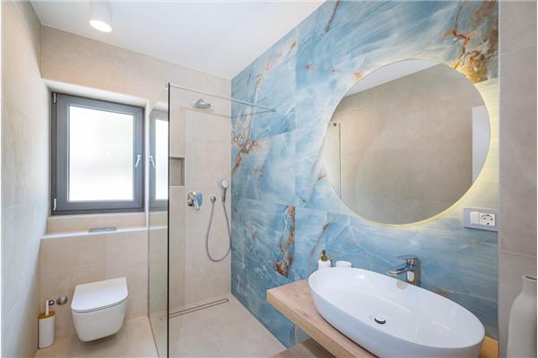 Apartment A1, for 6 persons