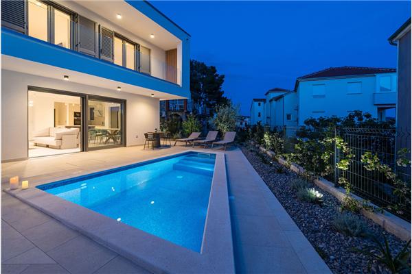 Apartment A1, for 6 persons