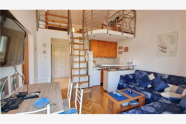 Apartment A18, for 4 persons
