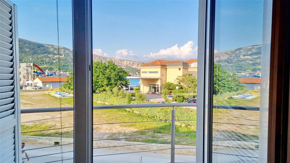 Apartment A18, for 4 persons