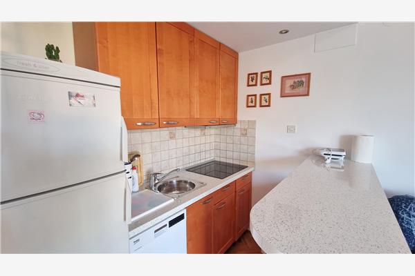 Apartment A18, for 4 persons