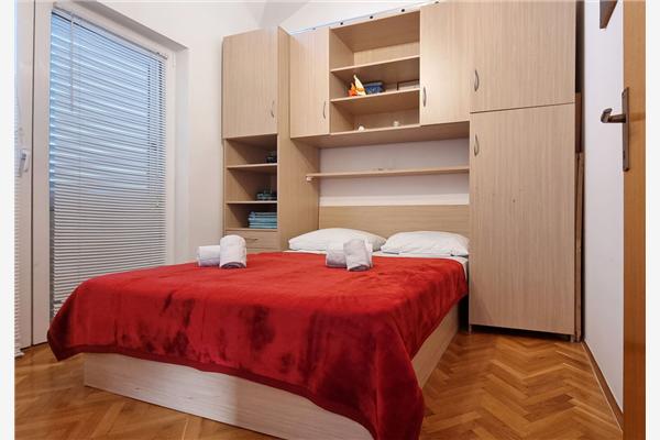 Apartment A18, for 4 persons