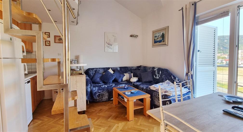 Apartment A18, for 4 persons
