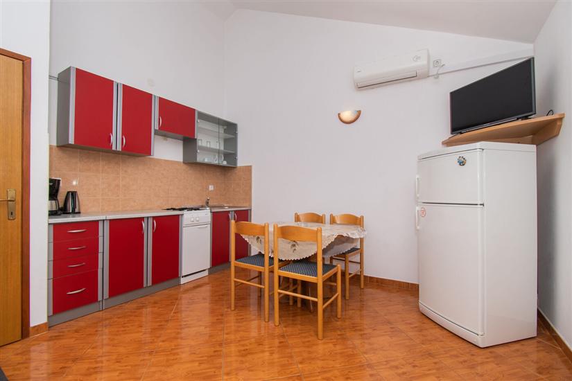 Apartment A2, for 4 persons
