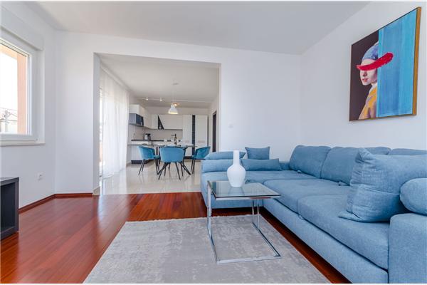 Apartment A1, for 5 persons