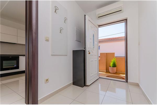 Apartment A1, for 5 persons