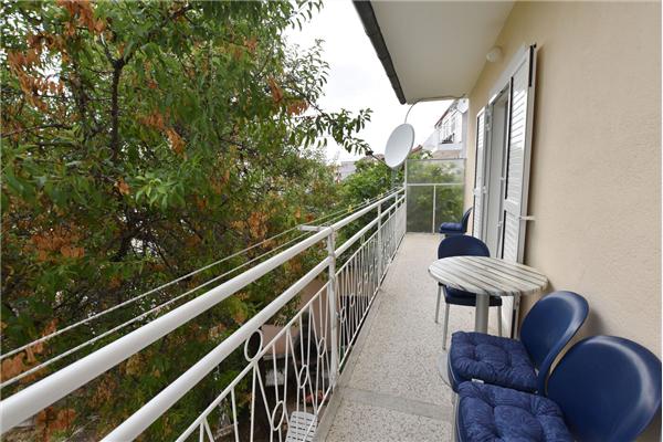 Apartment A3, for 6 persons