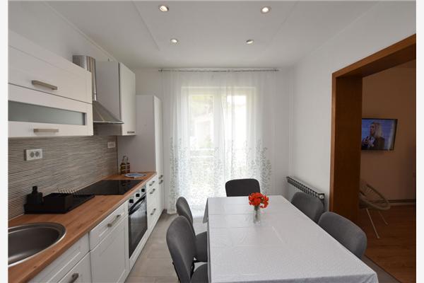 Apartment A3, for 6 persons