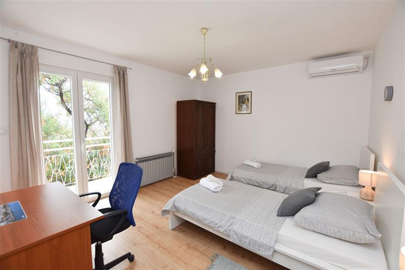 Apartment A3, for 6 persons