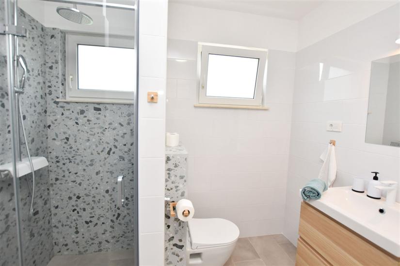 Apartment A3, for 6 persons