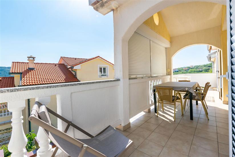 Apartment A1, for 6 persons