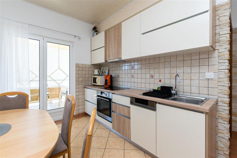 Apartment A1, for 6 persons