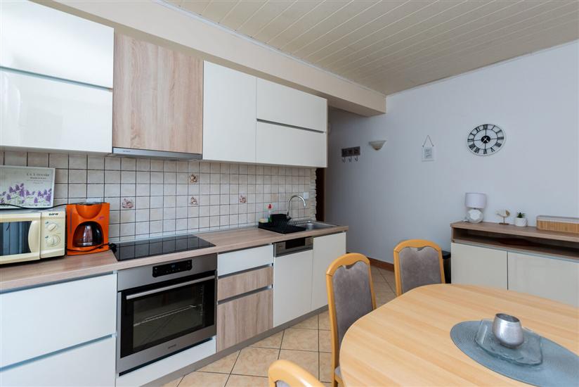 Apartment A1, for 6 persons