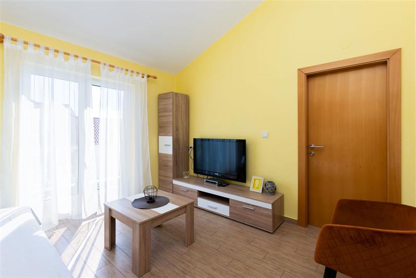 Apartment A1, for 6 persons