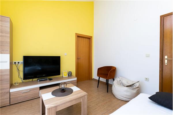 Apartment A1, for 6 persons