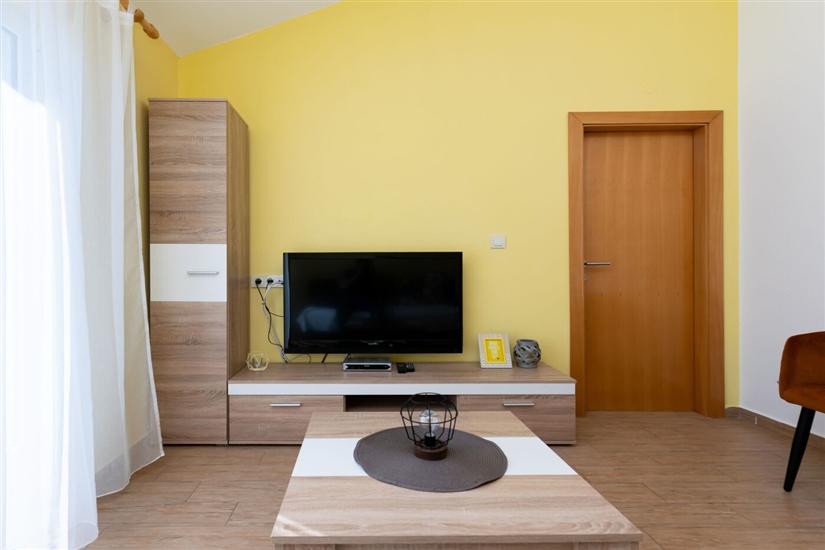 Apartment A1, for 6 persons