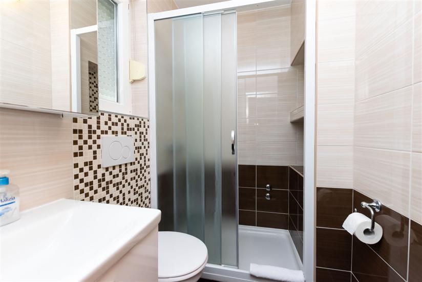 Apartment A1, for 6 persons