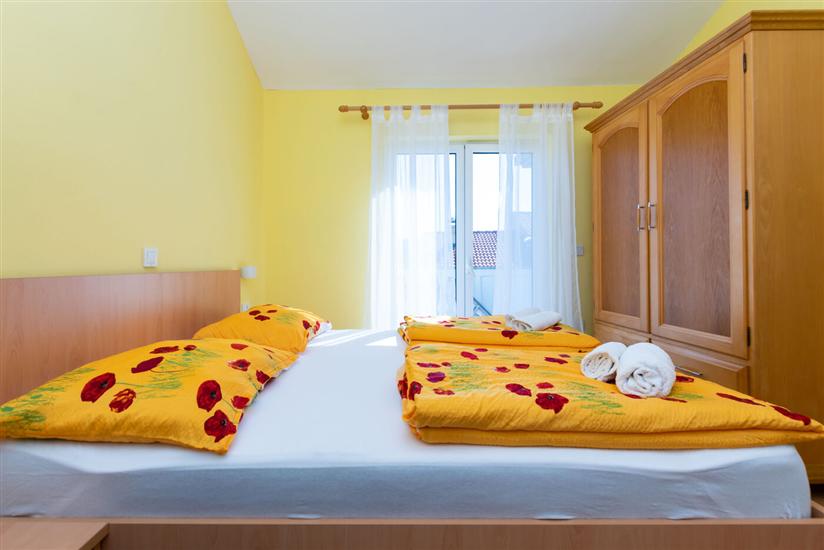 Apartment A1, for 6 persons