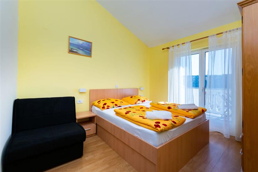Apartment A1, for 6 persons