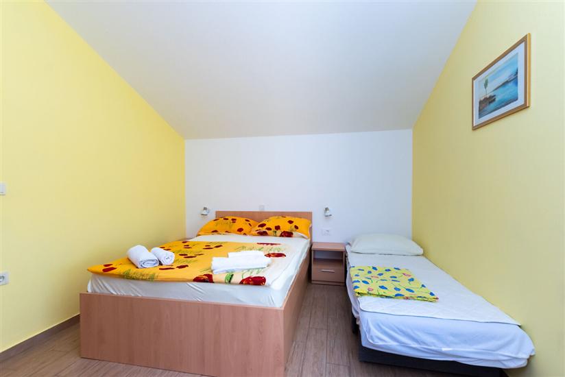 Apartment A1, for 6 persons