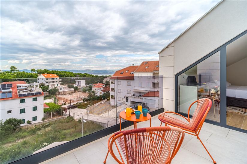 House K1, for 10 persons