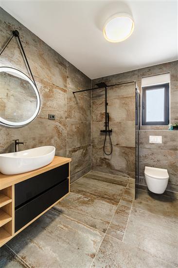 House K1, for 10 persons