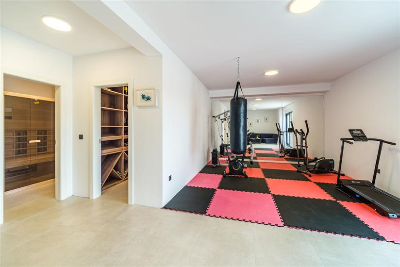 House K1, for 10 persons