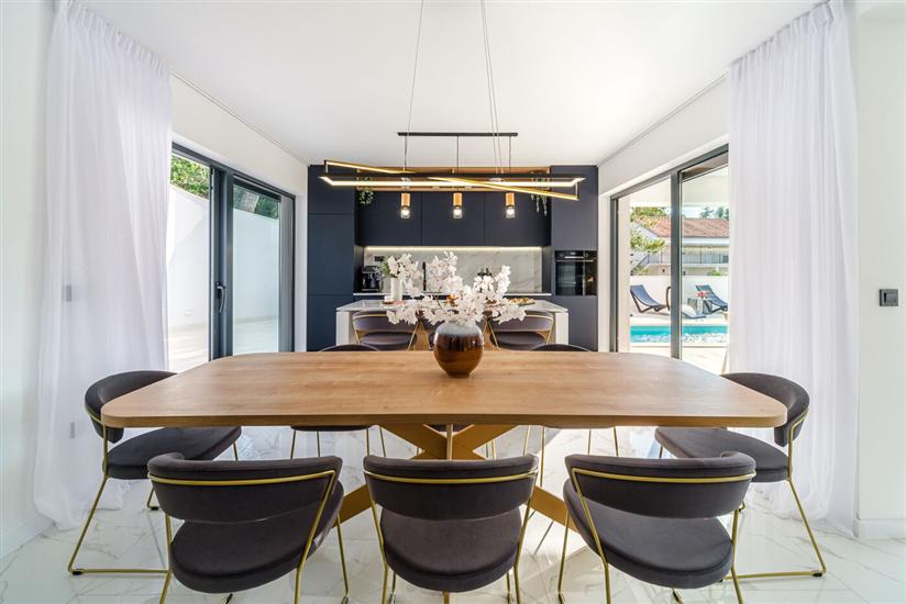 House K1, for 10 persons