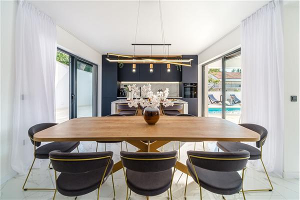 House K1, for 10 persons