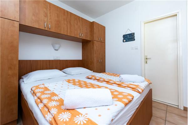 Apartment A5, for 2 persons