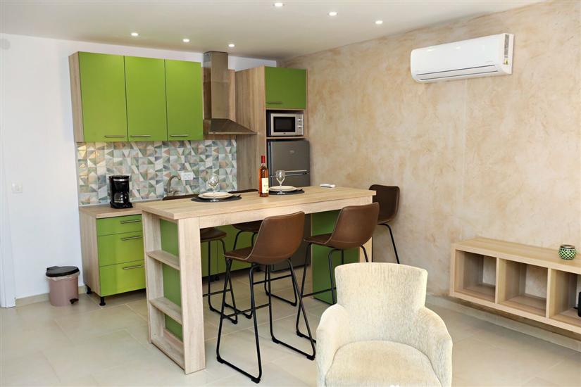 Apartment A8, for 5 persons