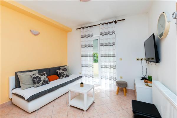 Apartment A6, for 4 persons