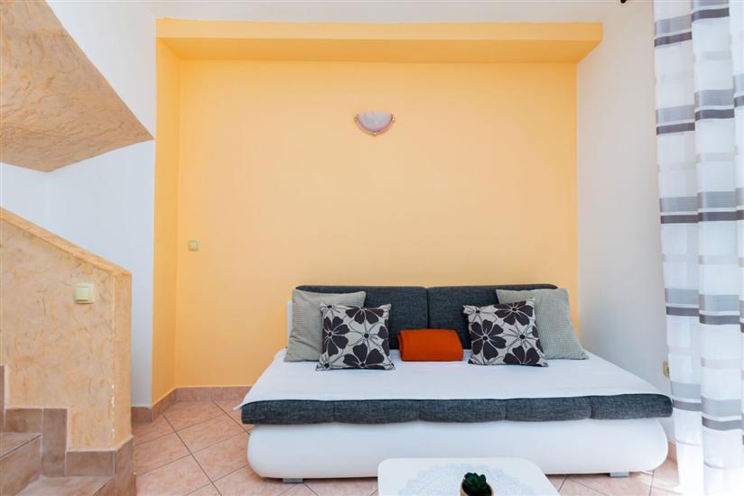 Apartment A6, for 4 persons