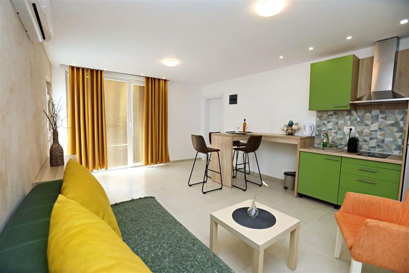 Apartment A9, for 4 persons