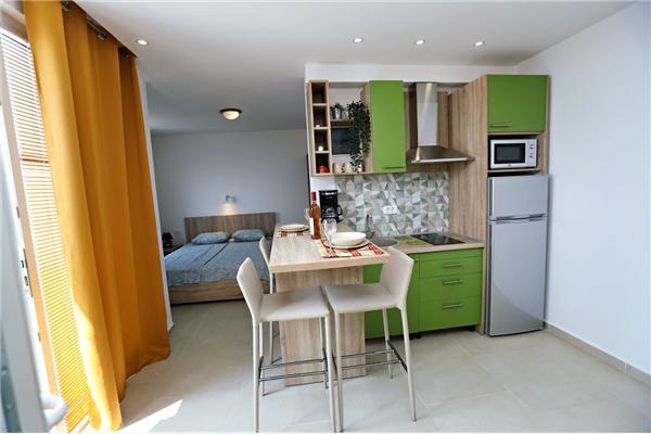 Apartment A10, for 3 persons