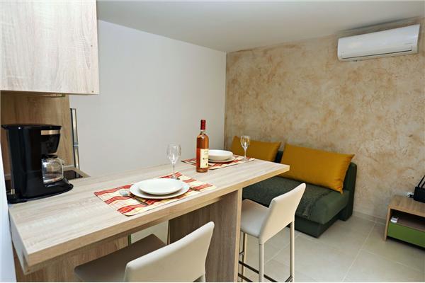 Apartment A10, for 3 persons
