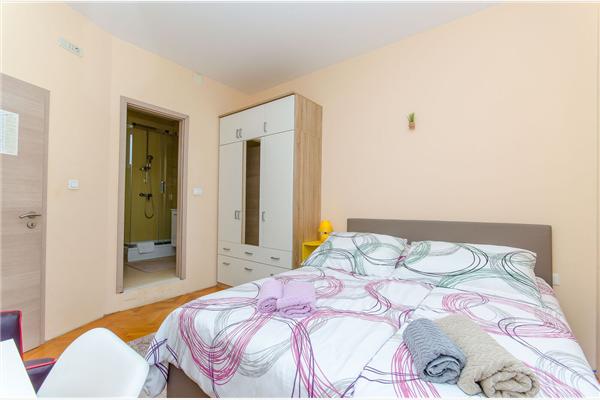 Apartment A1, for 3 persons