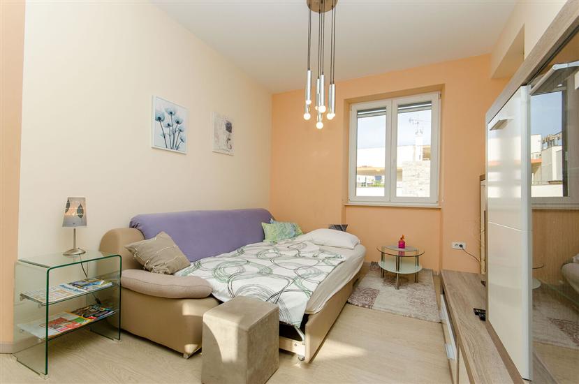 Apartment A1, for 3 persons