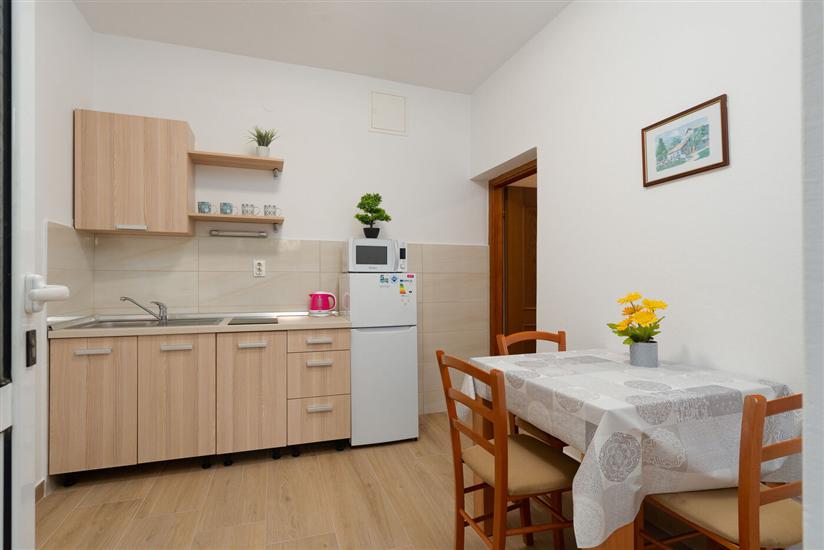 Apartment A1, for 3 persons