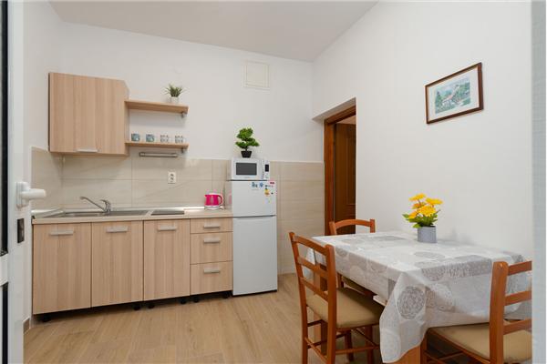 Apartment A1, for 3 persons