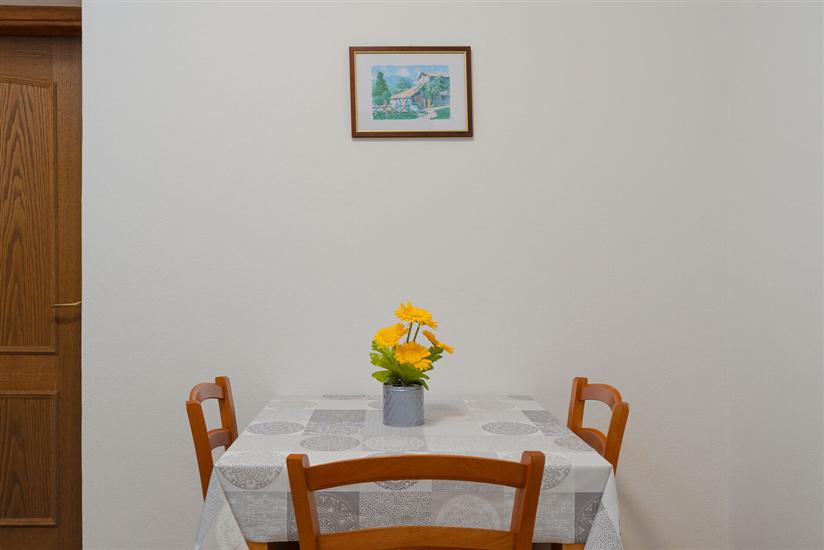 Apartment A1, for 3 persons