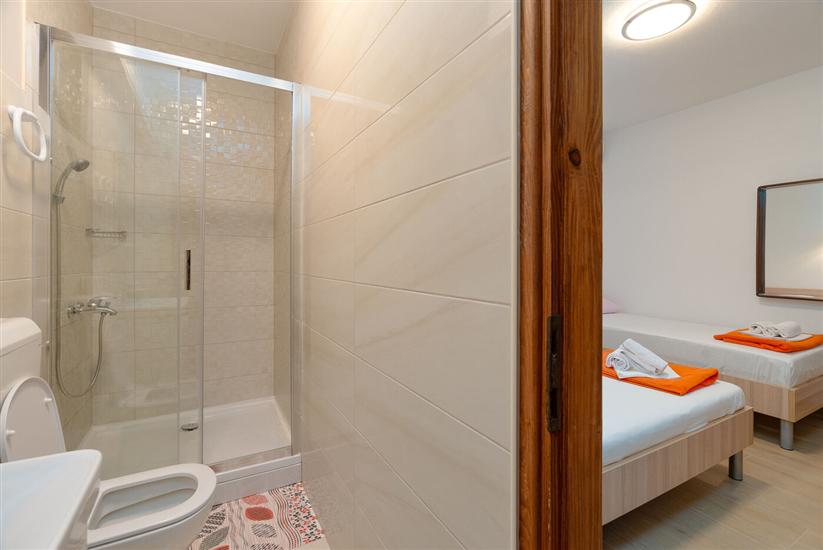 Apartment A1, for 3 persons