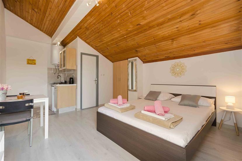 Apartment A4, for 2 persons